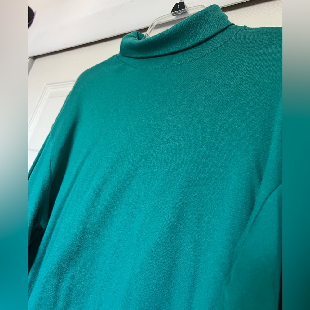 Turtle Neck - Picture 5 of 6